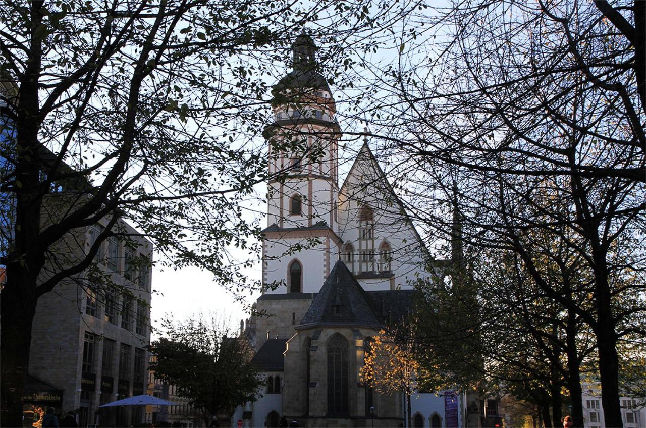 Haus Mit Kunst Zwischen Wald Und See Leipzig Eksteriør bilde