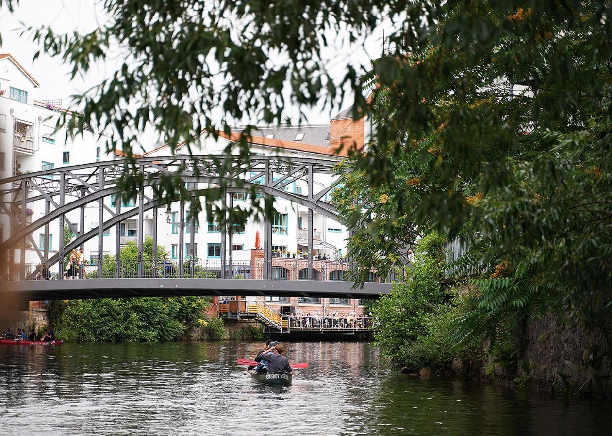 Haus Mit Kunst Zwischen Wald Und See Leipzig Eksteriør bilde